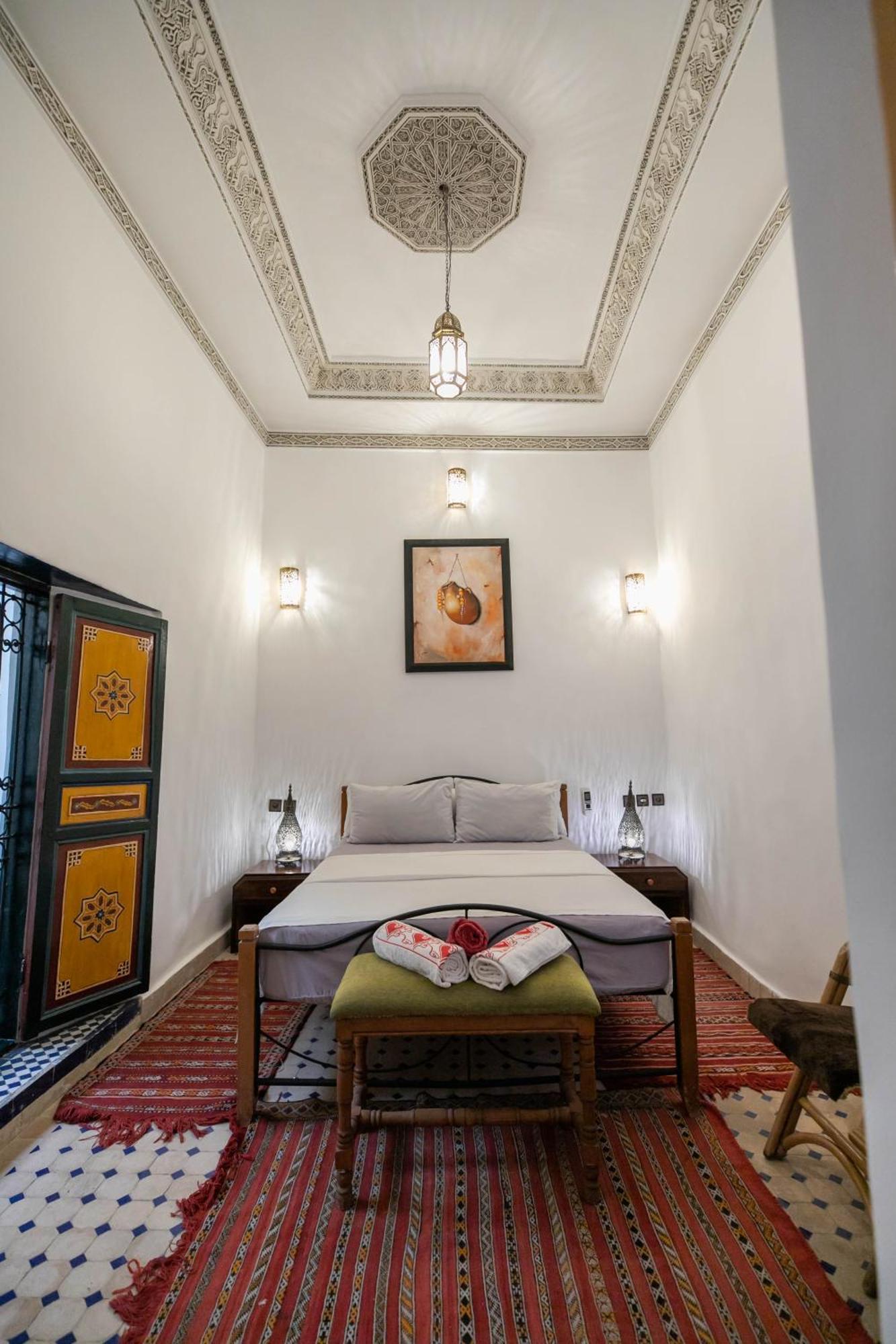 Riad Fes Allouch Luaran gambar