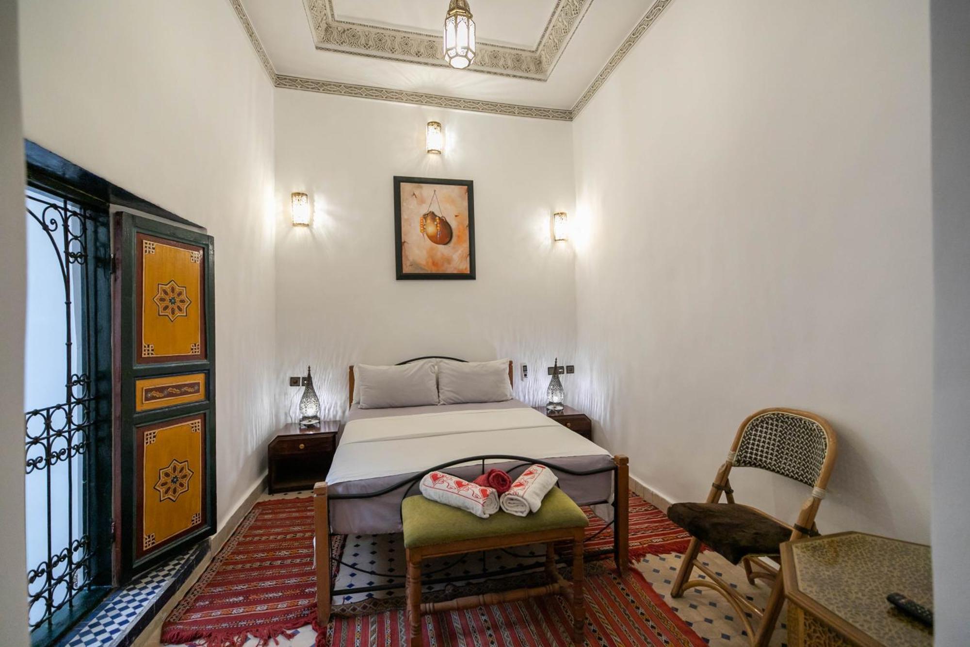 Riad Fes Allouch Luaran gambar