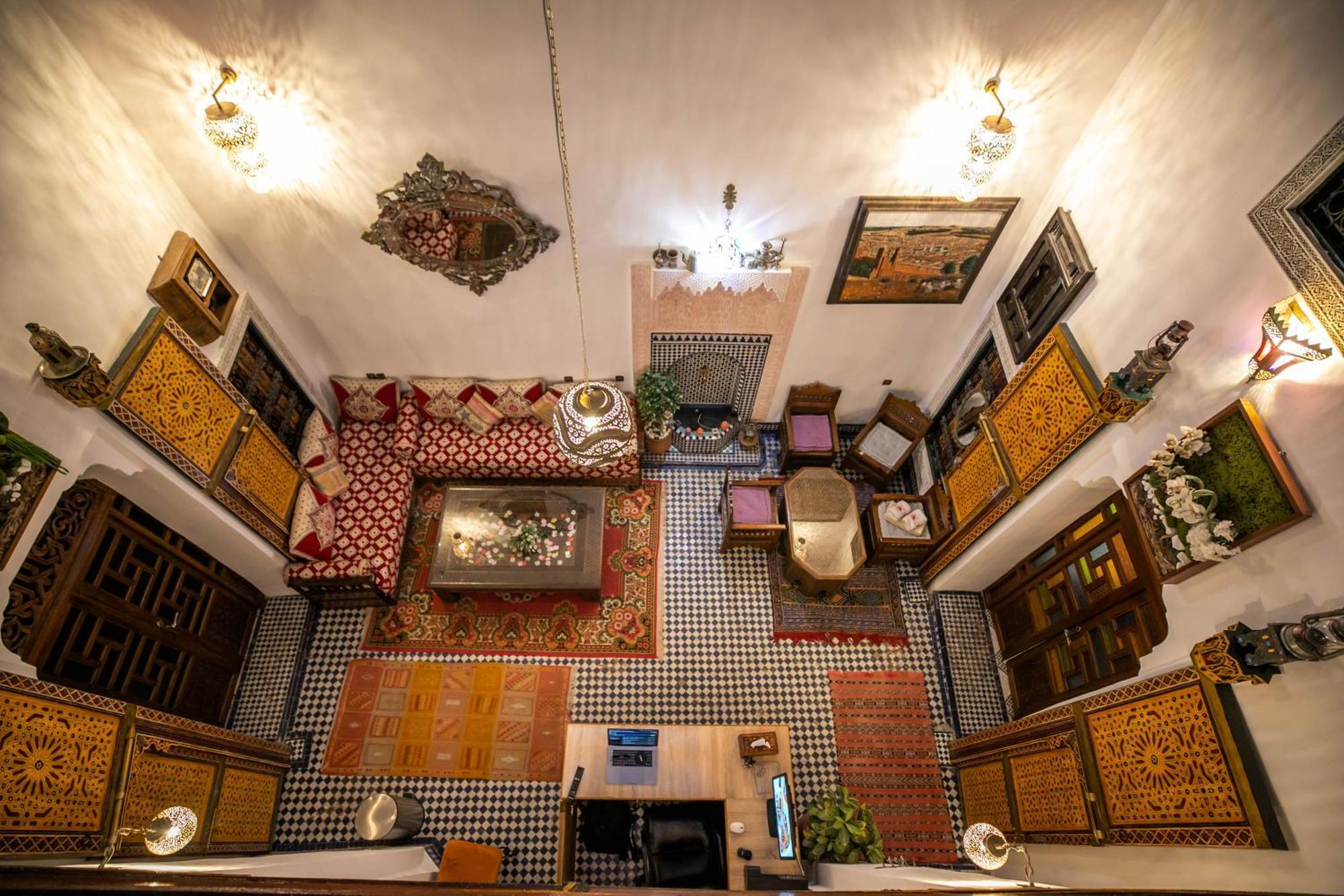 Riad Fes Allouch Luaran gambar