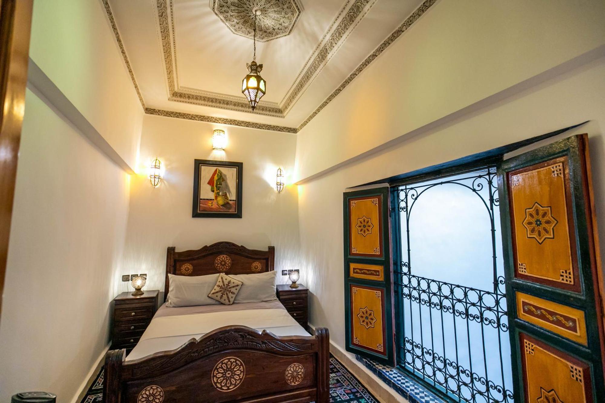 Riad Fes Allouch Luaran gambar