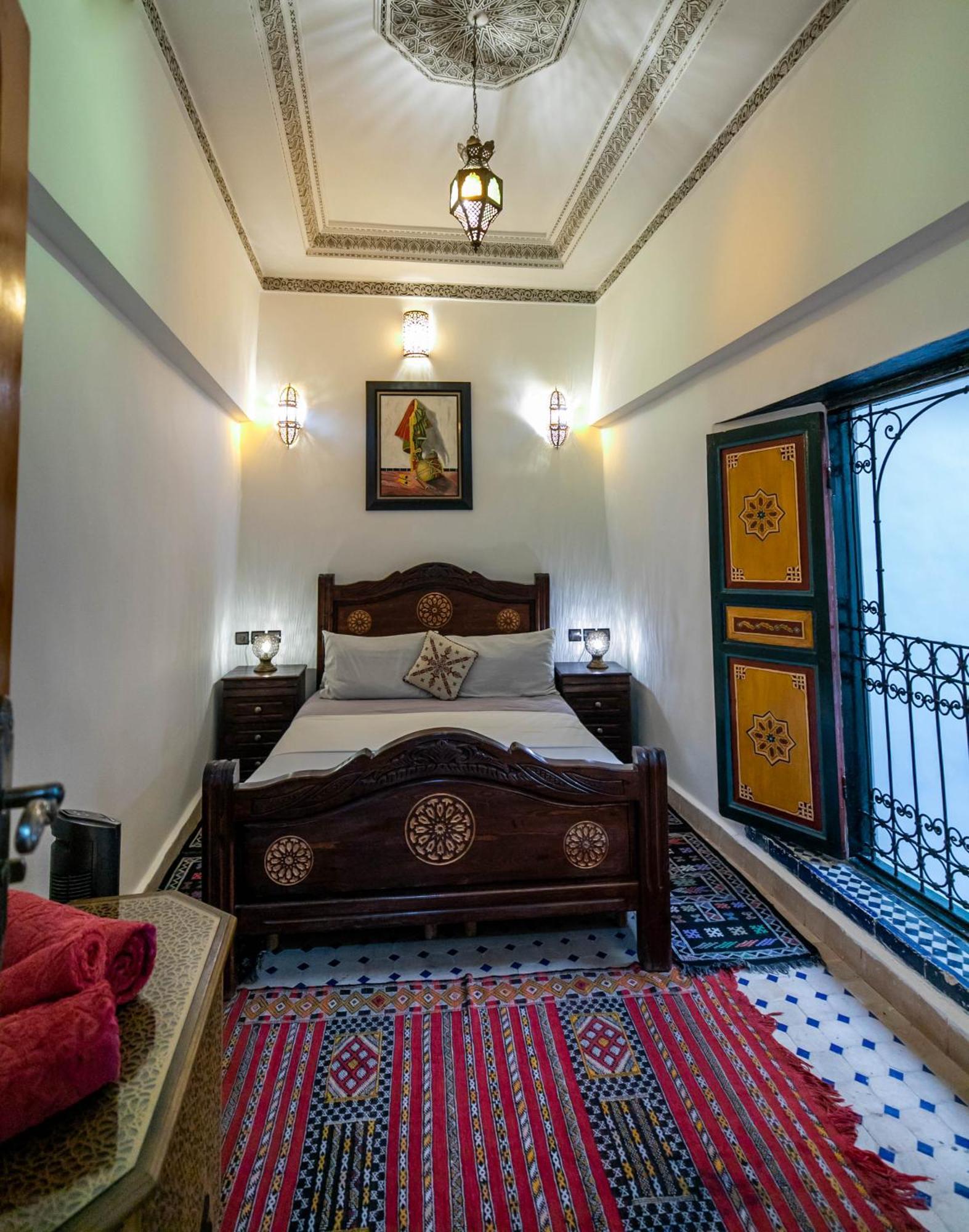 Riad Fes Allouch Luaran gambar
