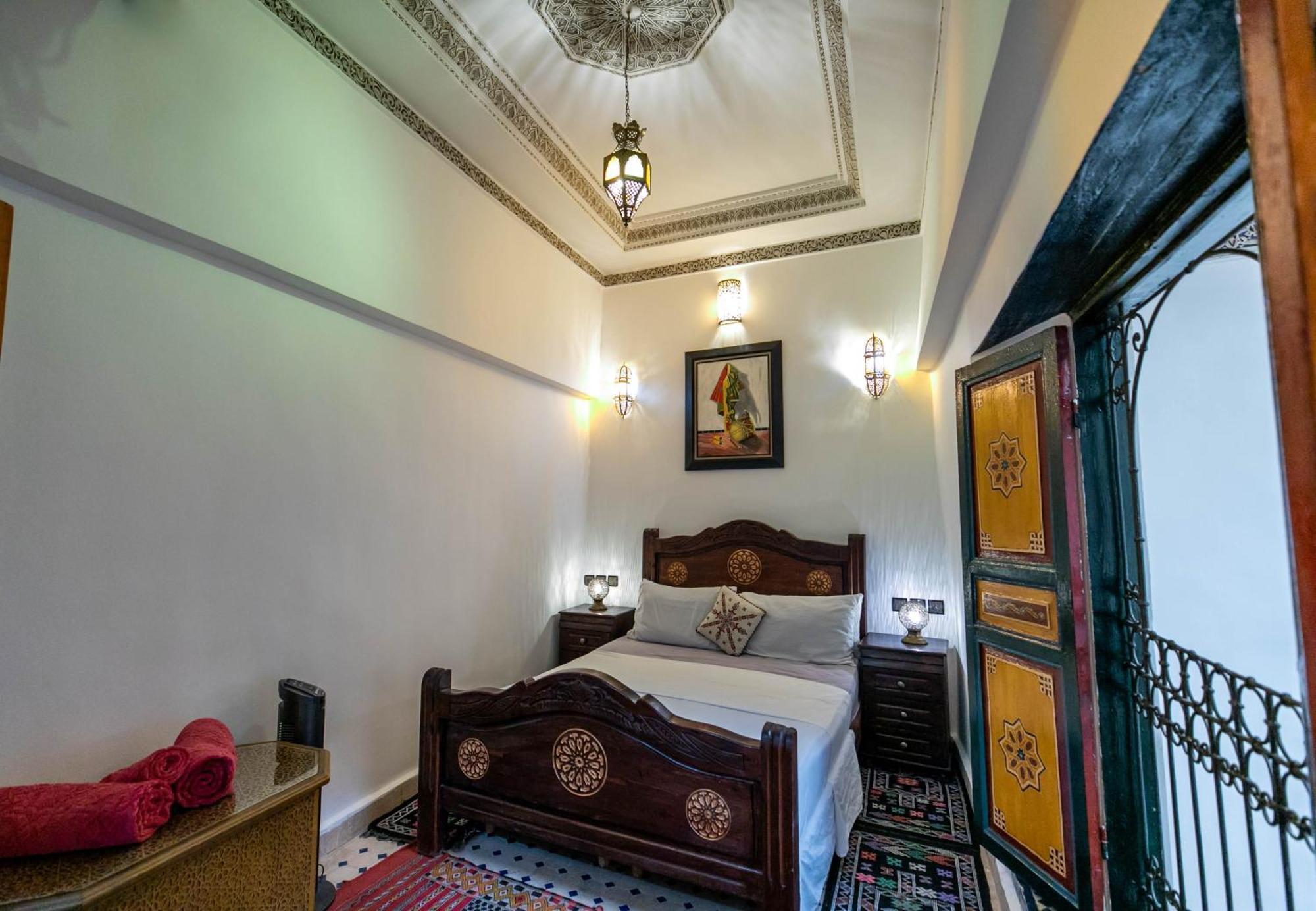 Riad Fes Allouch Luaran gambar