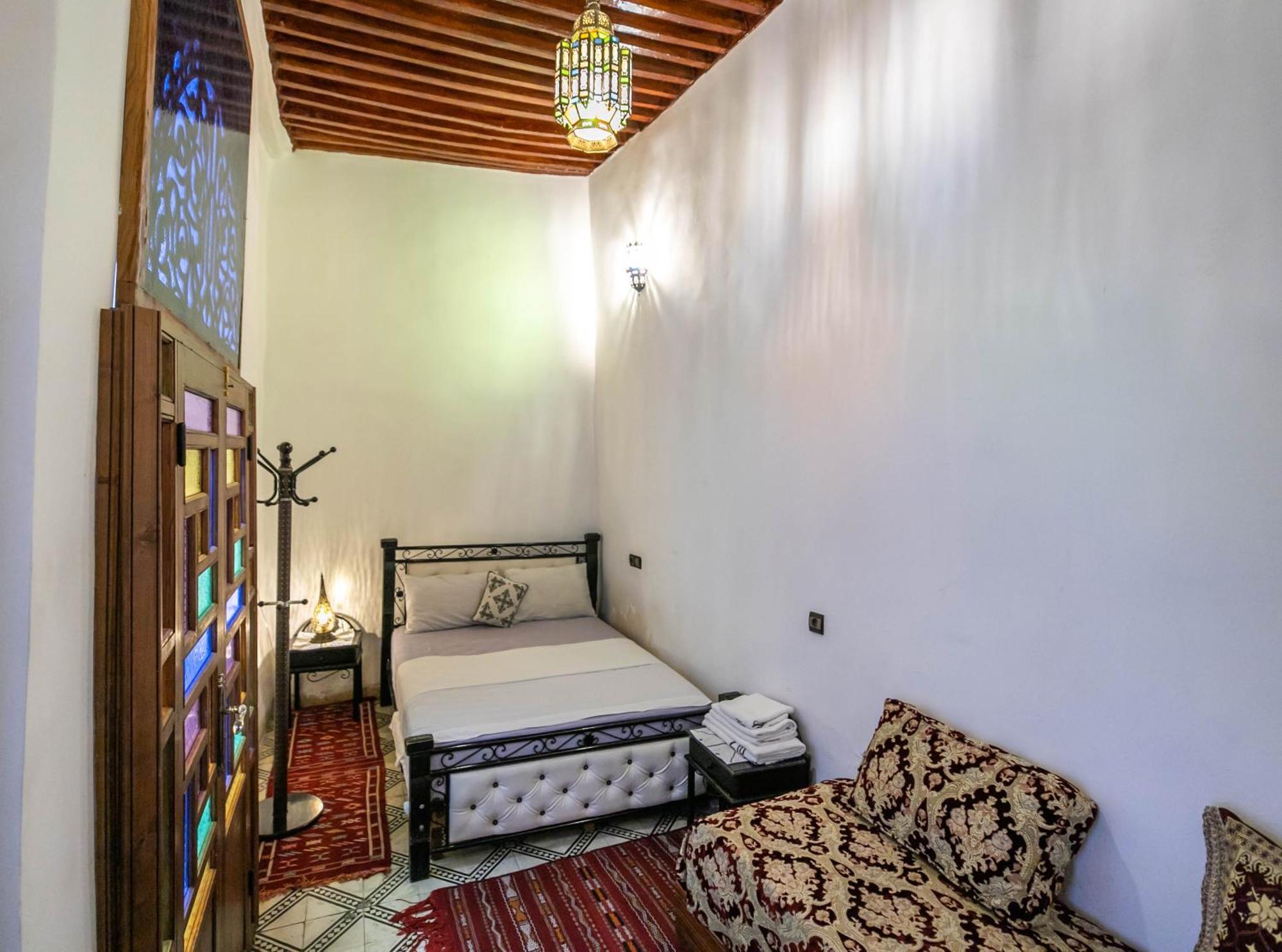 Riad Fes Allouch Luaran gambar